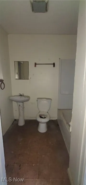 Main floor bathroom
