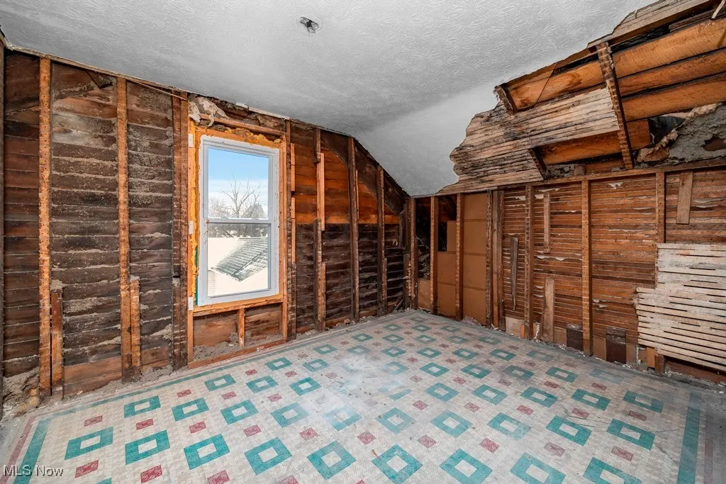111 S Center Street, La Grange, Ohio,MLS Now Listing ID