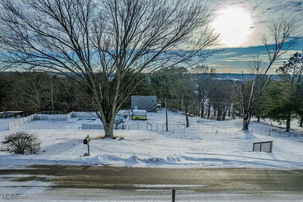 View of home's community