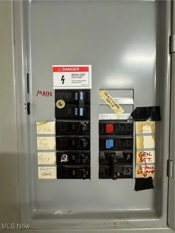 electrical panel in second garage