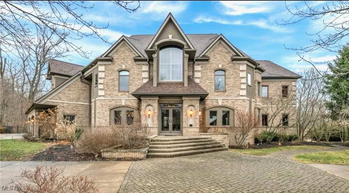 8560 Timber Trail, Brecksville, Ohio,MLS Now Listing ID