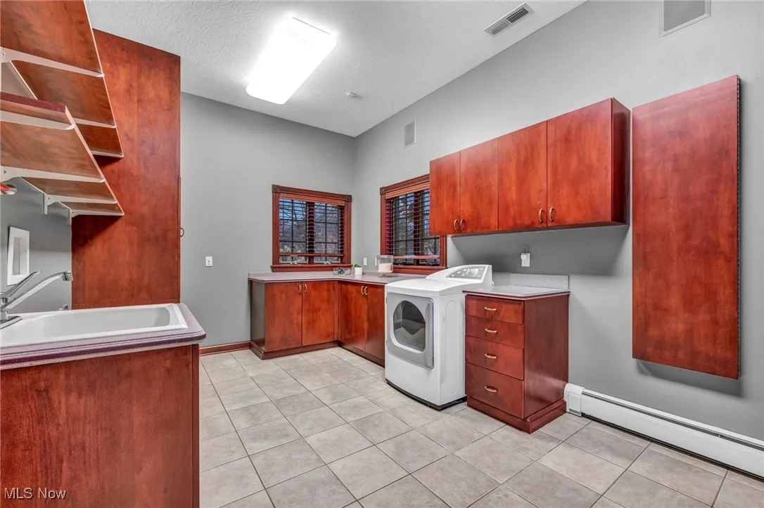 8560 Timber Trail, Brecksville, Ohio,MLS Now Listing ID