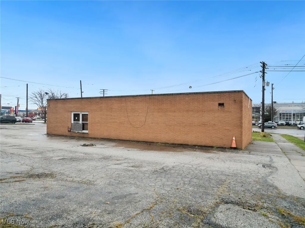 5222 Ridge Road, Parma, Ohio,MLS Now Listing ID