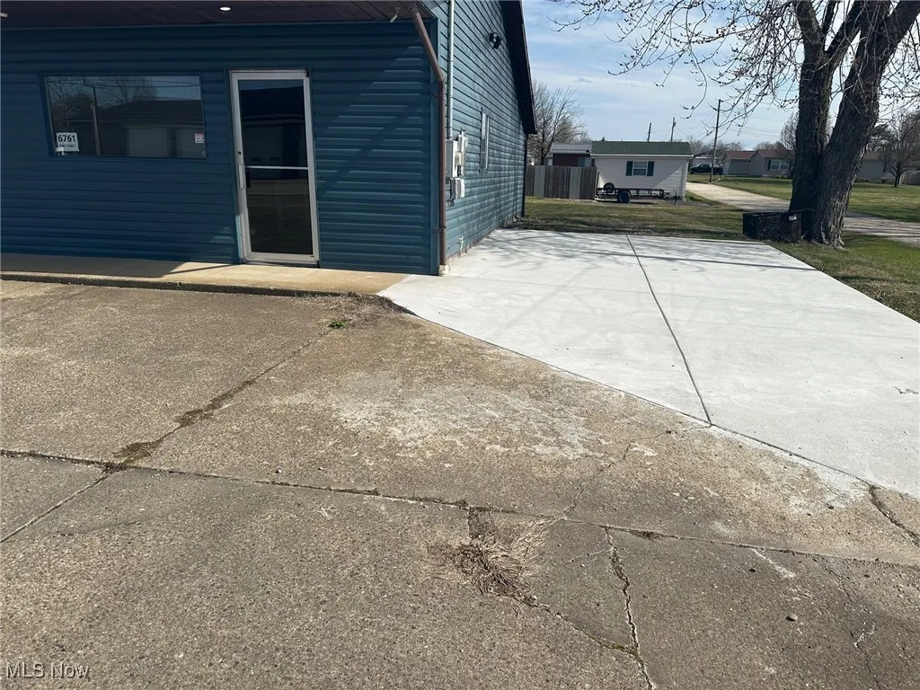 6761 Pike Street, Mineral Wells, West Virginia,MLS Now Listing ID