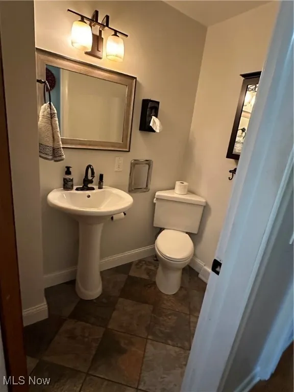 225 Seneca Trail, Hartville, Ohio,MLS Now Listing ID