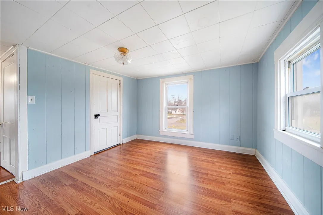  2nd floor bedroom/ office