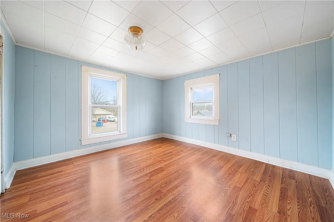 Bedroom / office 2nd floor
