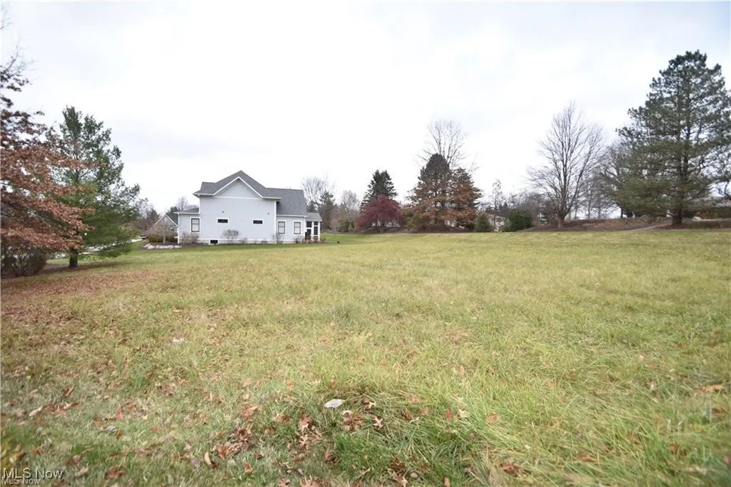 View of yard featuring a rural view