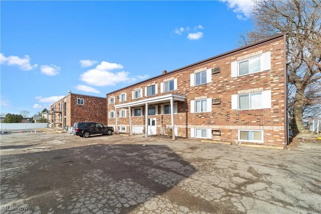 4004 W Erie Avenue, Lorain, Ohio,MLS Now Listing ID