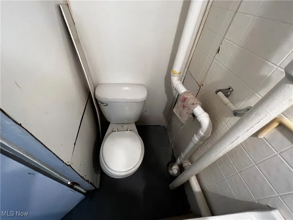 Bathroom featuring toilet