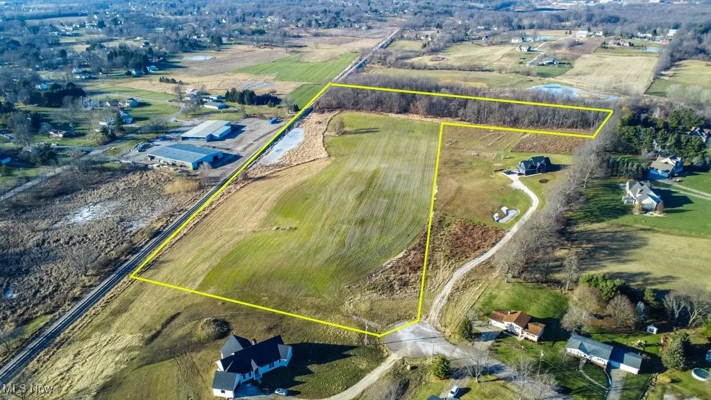 Aerial view featuring a rural view