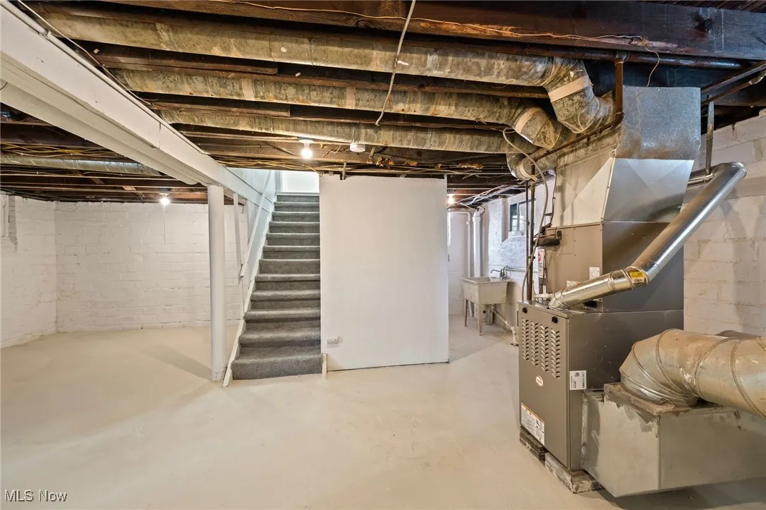 1061 Greyton Road, Cleveland Heights, Ohio 44112,MLS Now Listing ID