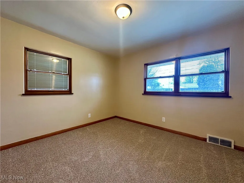 330 Mansell Drive, Youngstown, Ohio,MLS Now Listing ID