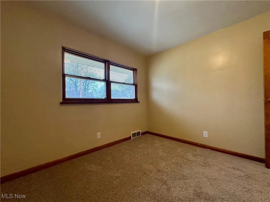 330 Mansell Drive, Youngstown, Ohio,MLS Now Listing ID