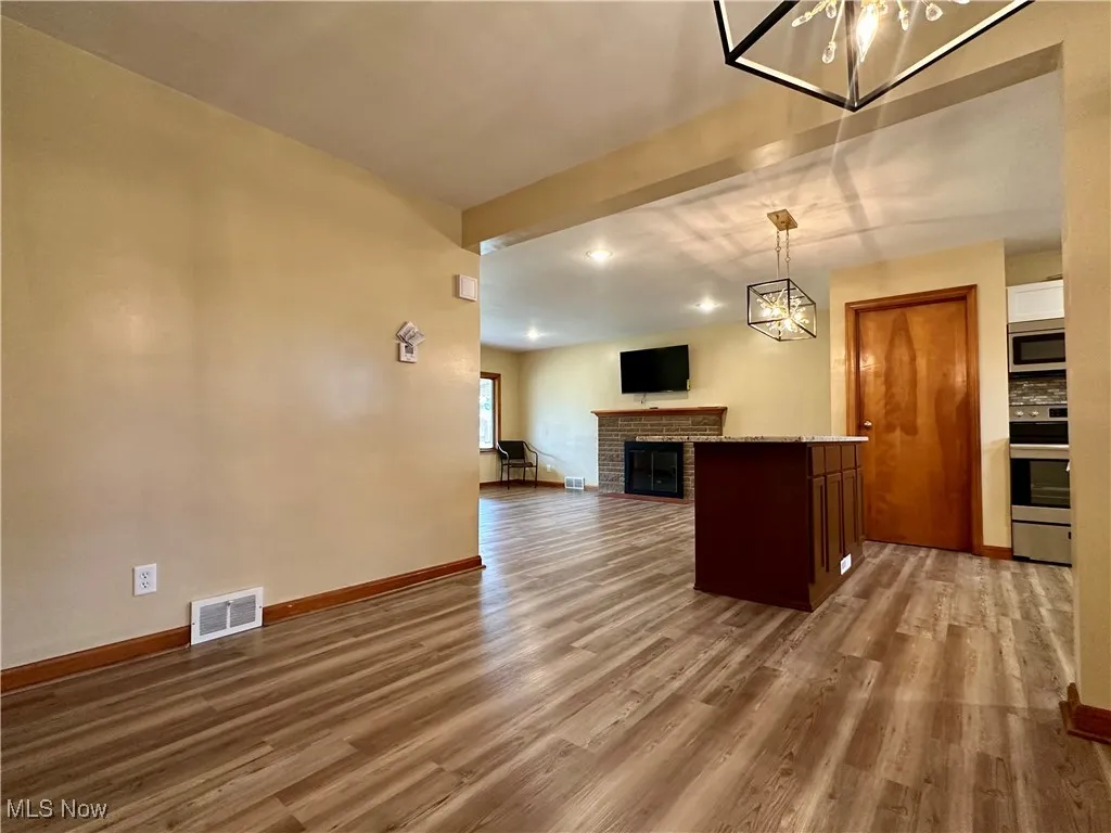 330 Mansell Drive, Youngstown, Ohio,MLS Now Listing ID