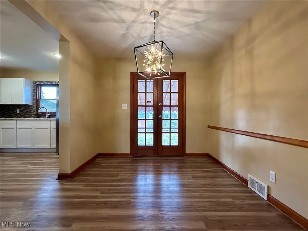 330 Mansell Drive, Youngstown, Ohio,MLS Now Listing ID