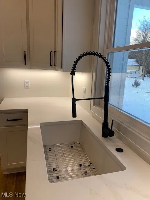 quartz counter tops and large quartz sink