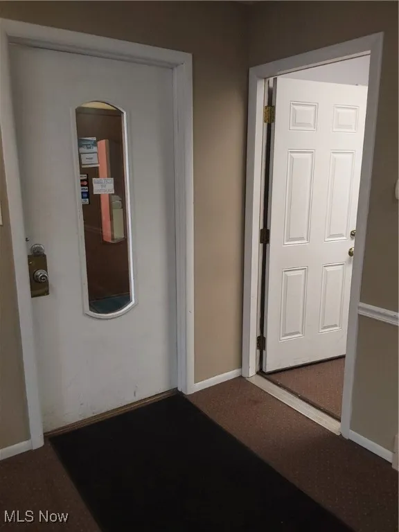 Corridor with baseboards