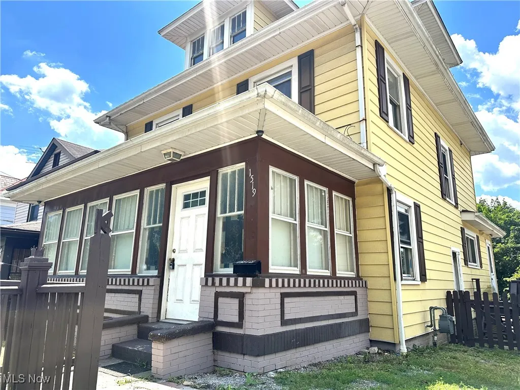 View of property exterior