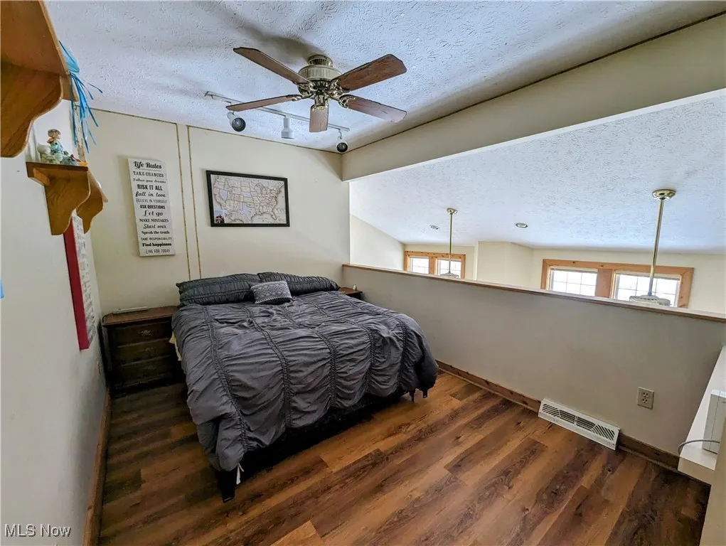 loft being used as extra bedroom
