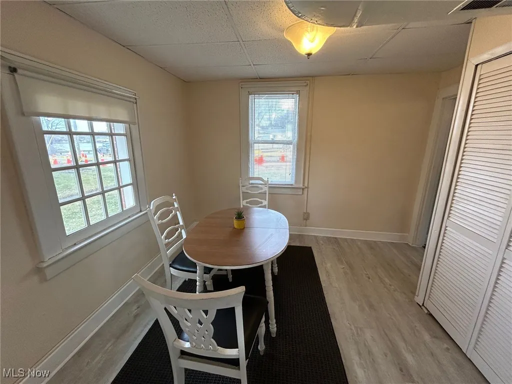 Guest House Dining