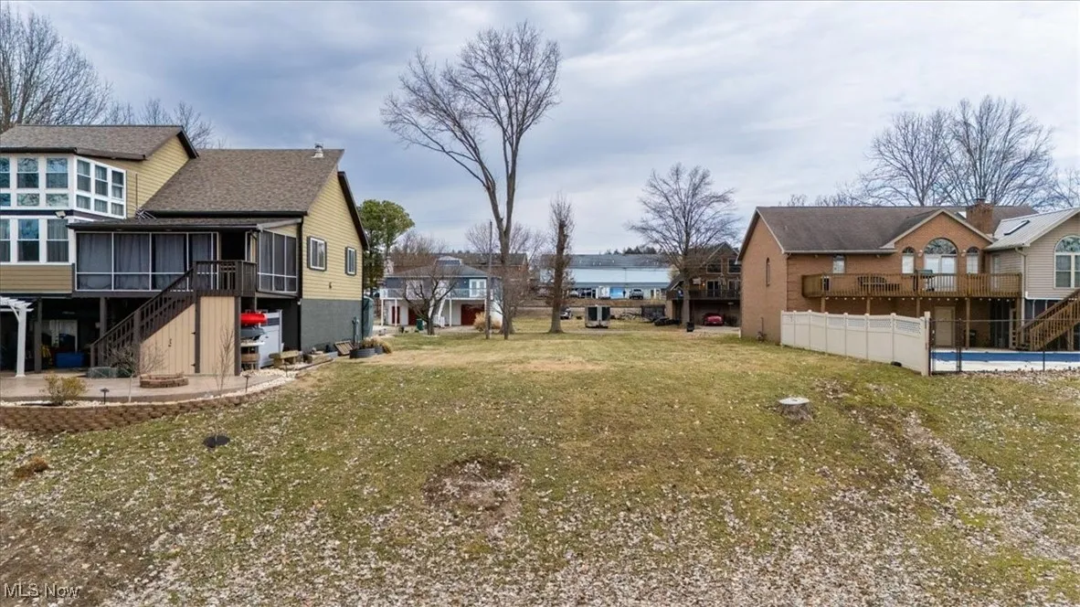 11 & 27 Anns Drive, Vienna, West Virginia,MLS Now Listing ID