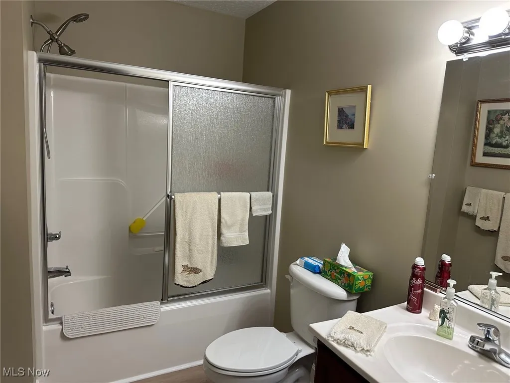 706 Oak Tree Lane, Belpre, Ohio,MLS Now Listing ID