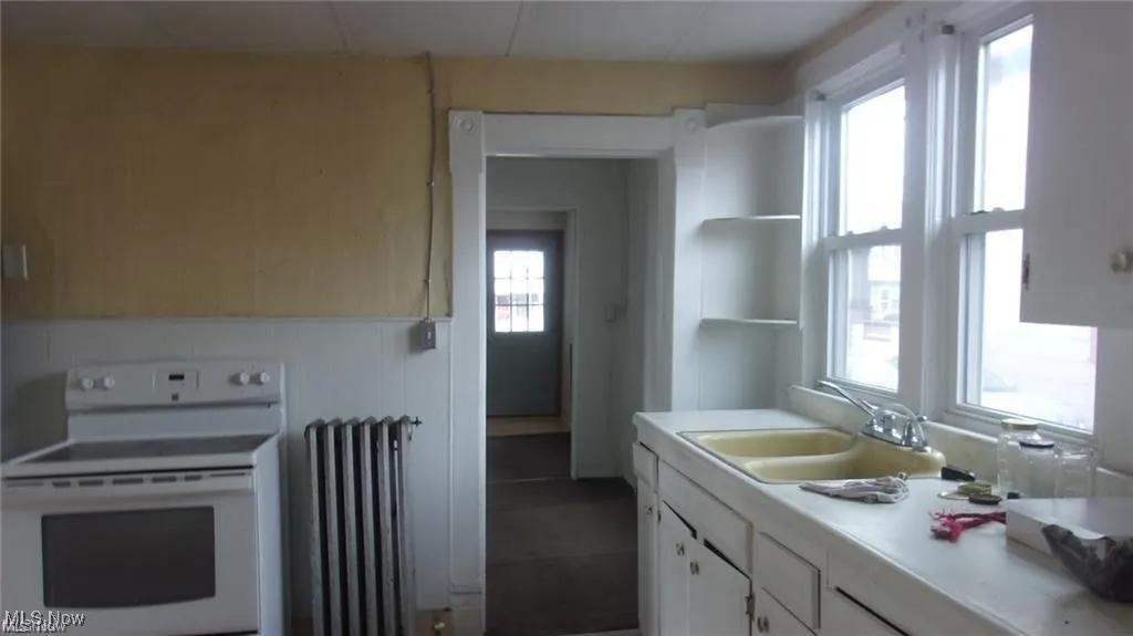 910 E 15th Street, Ashtabula, Ohio,MLS Now Listing ID