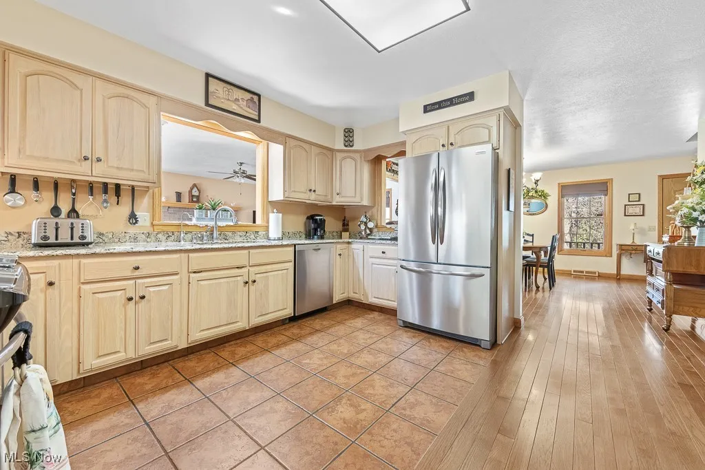 853 Fairway Drive, Alliance, Ohio,MLS Now Listing ID