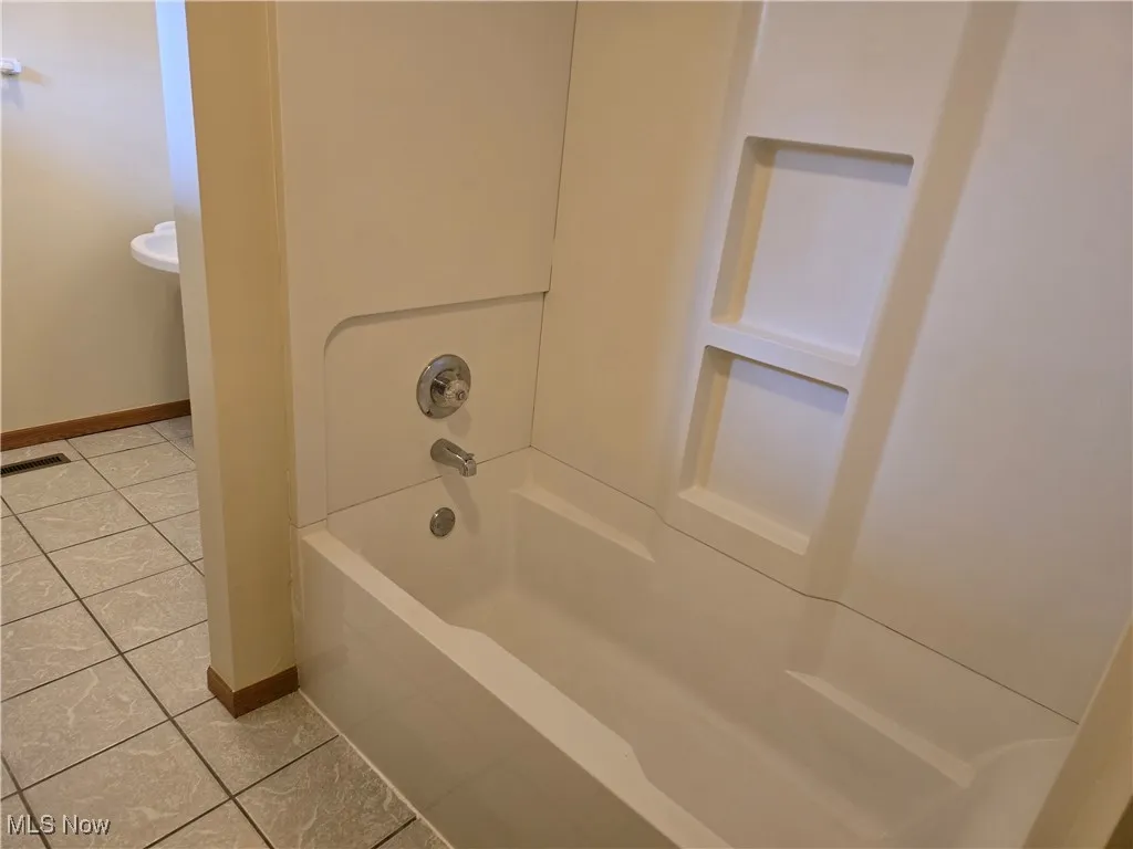 1650 S River Road, Zanesville, Ohio,MLS Now Listing ID