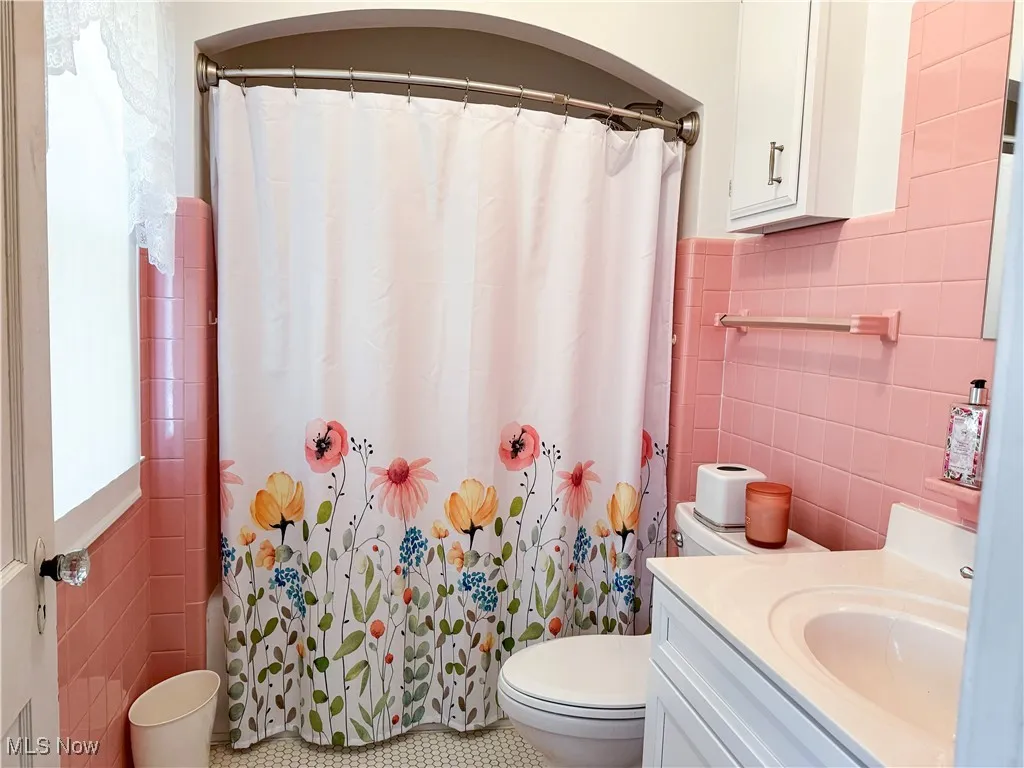 4109 Grand Central Avenue, Vienna, West Virginia,MLS Now Listing ID