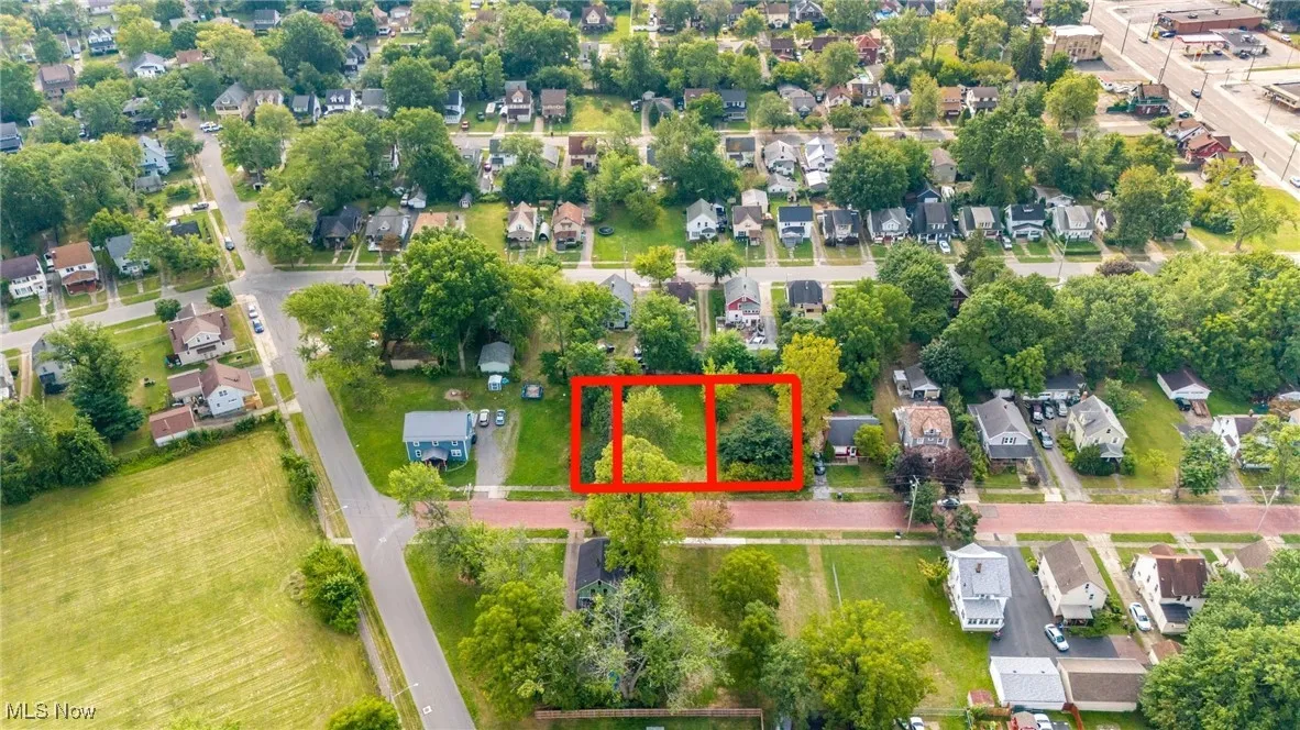 Aerial view featuring a residential view