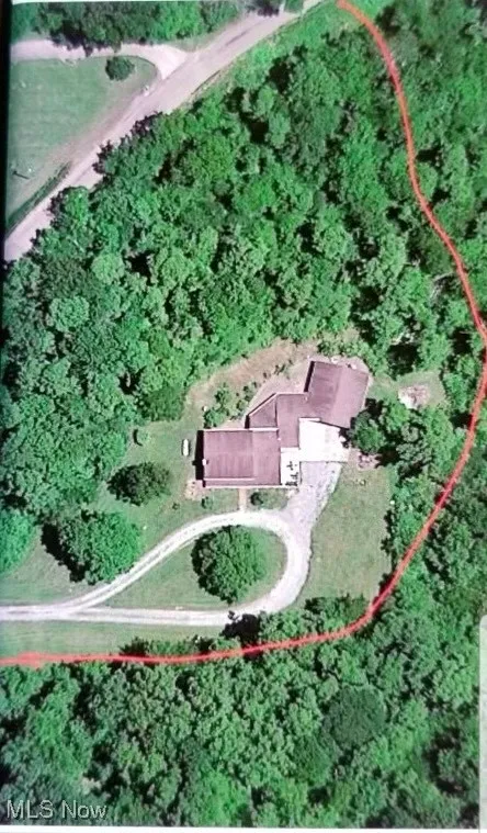 Birds eye view of property