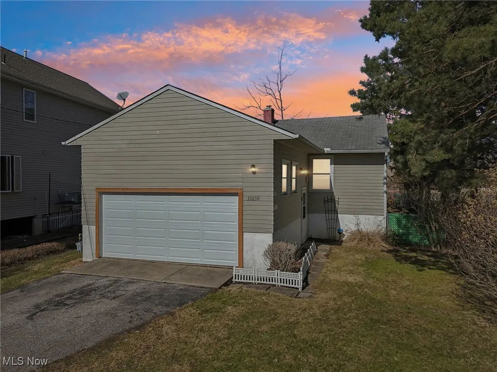 35659 W Island Drive, Eastlake, Ohio,MLS Now Listing ID