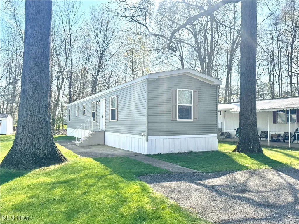 125 Northgate, Warren, Ohio 44484,MLS Now Listing ID