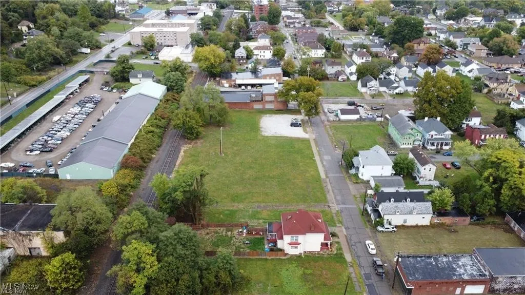 Bird's eye view with a residential view