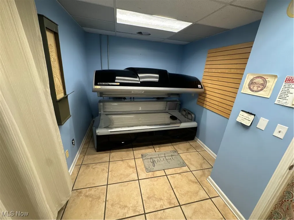 Tanning Salon