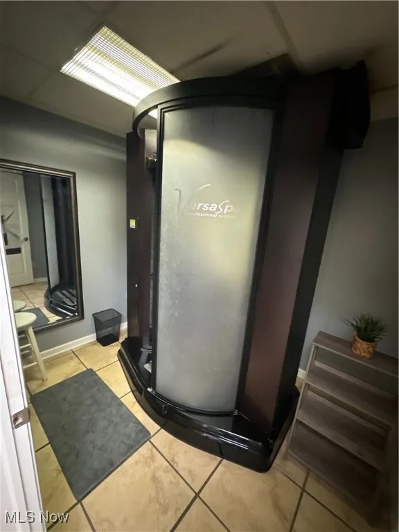 Tanning Salon