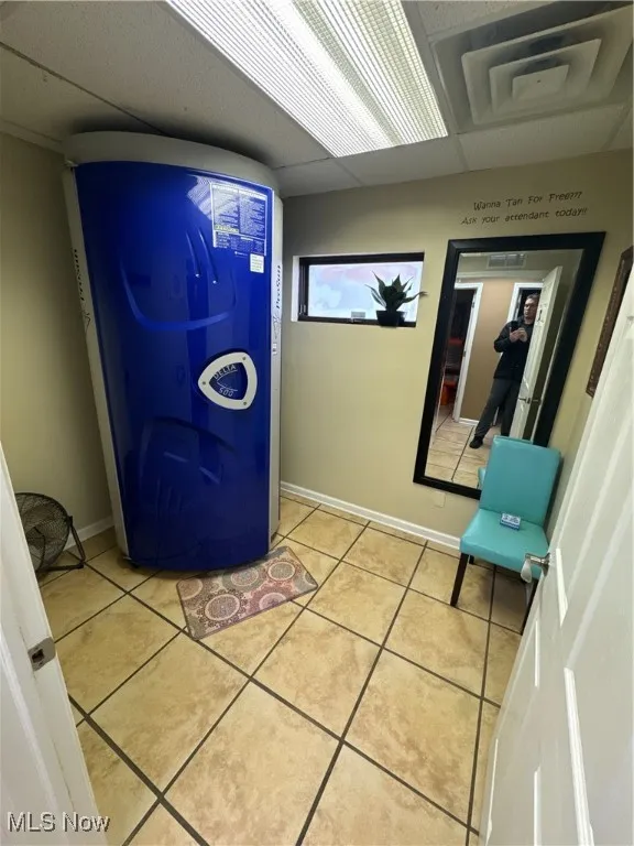 Tanning Salon