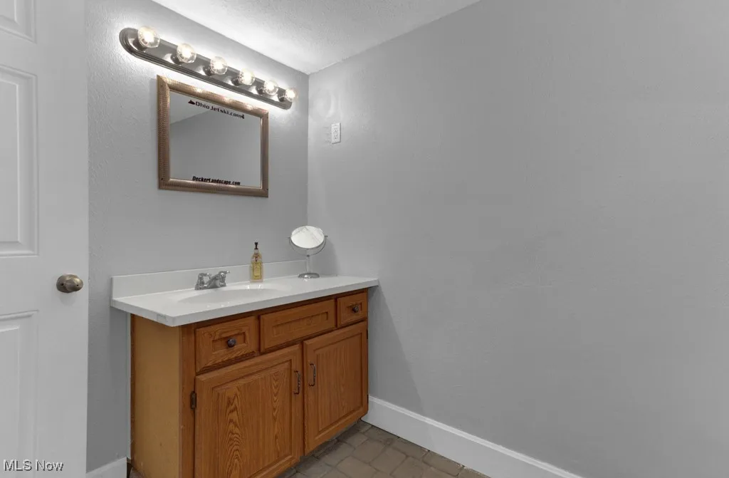 7000 Alliance Road, Malvern, Ohio,MLS Now Listing ID