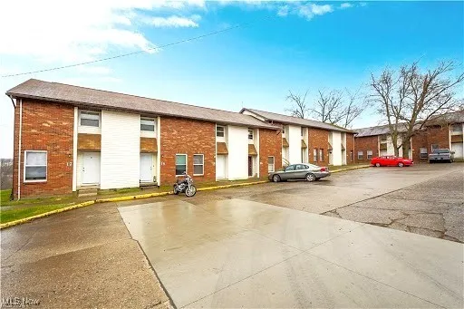 201 Burton Drive # 12, Cadiz, Ohio,MLS Now Listing ID