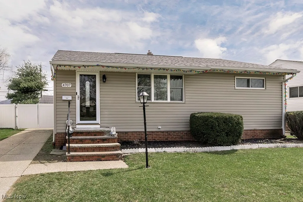 4707 Brookhigh Drive, Brooklyn, Ohio,MLS Now Listing ID