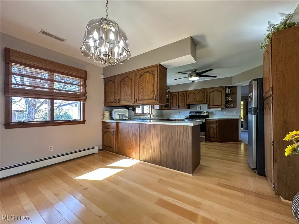 365 Sunset Drive, Brookfield, Ohio,MLS Now Listing ID