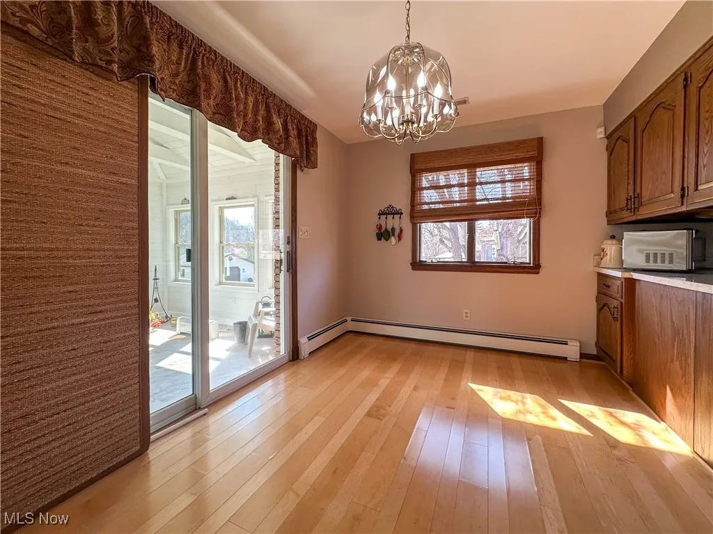 365 Sunset Drive, Brookfield, Ohio,MLS Now Listing ID