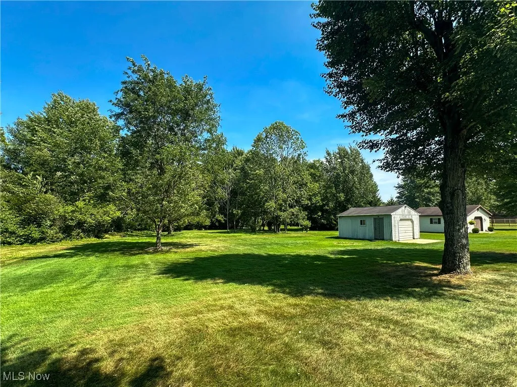 365 Sunset Drive, Brookfield, Ohio,MLS Now Listing ID