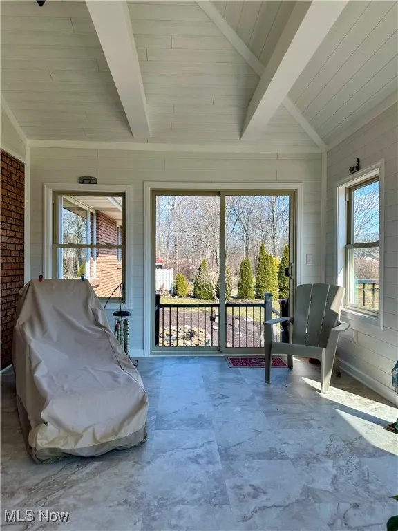 365 Sunset Drive, Brookfield, Ohio,MLS Now Listing ID