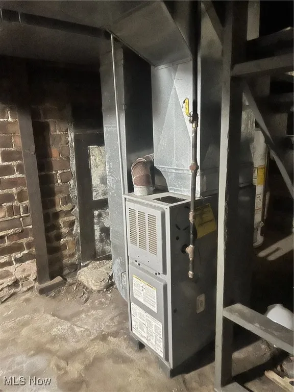 714 SFR