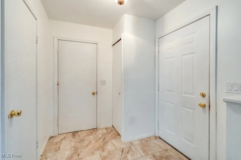 7031 Woodthrush Drive, Concord, Ohio,MLS Now Listing ID