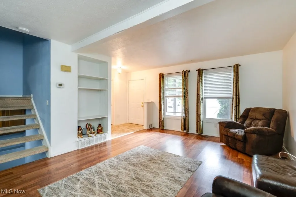 7031 Woodthrush Drive, Concord, Ohio,MLS Now Listing ID