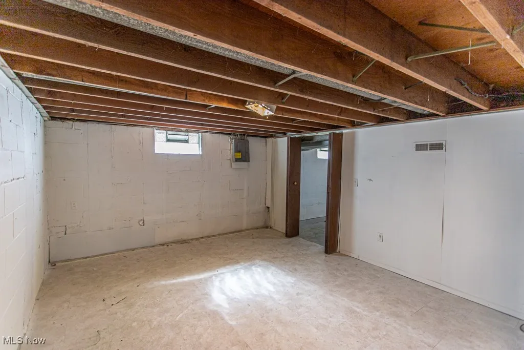 1736 Westwood Drive, Warren, Ohio,MLS Now Listing ID